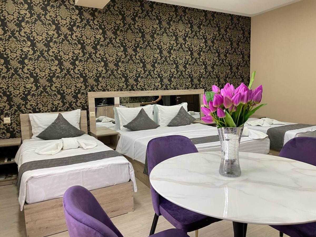 Kamar Hotel Idzsevan Kültér fotó
