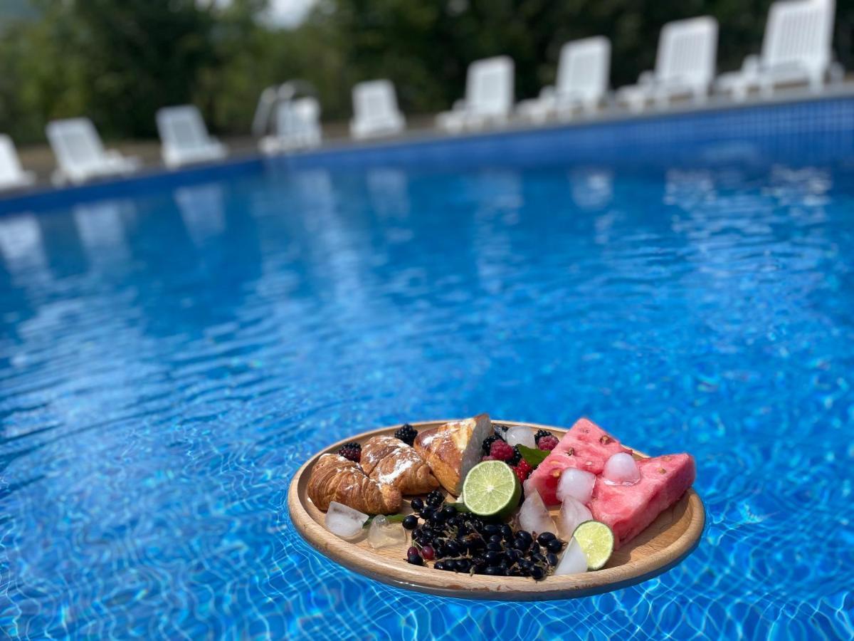 Kamar Hotel Idzsevan Kültér fotó
