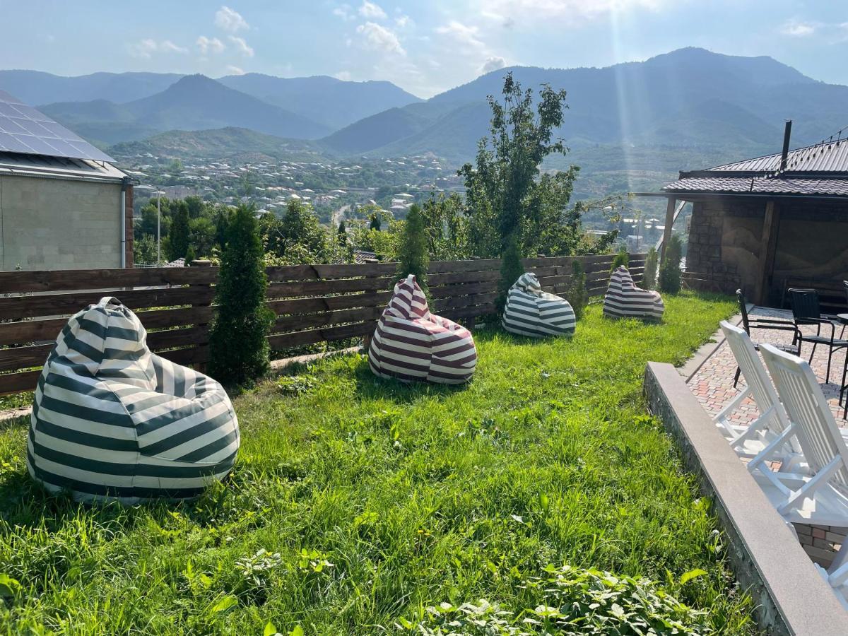 Kamar Hotel Idzsevan Kültér fotó